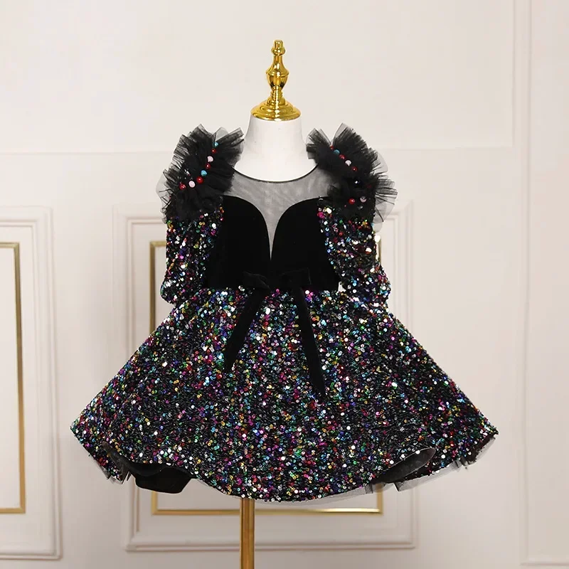2023 Princess Sequied Dress for Baby Girls Children Sleeveless Tulle Ball Gowns for Evening Party Infant Performance Costumes
2023 Princess Sequied Dress for Baby Girls Children Sleeveless Tulle Ball Gowns for Evening Party Infant Performance Costumes