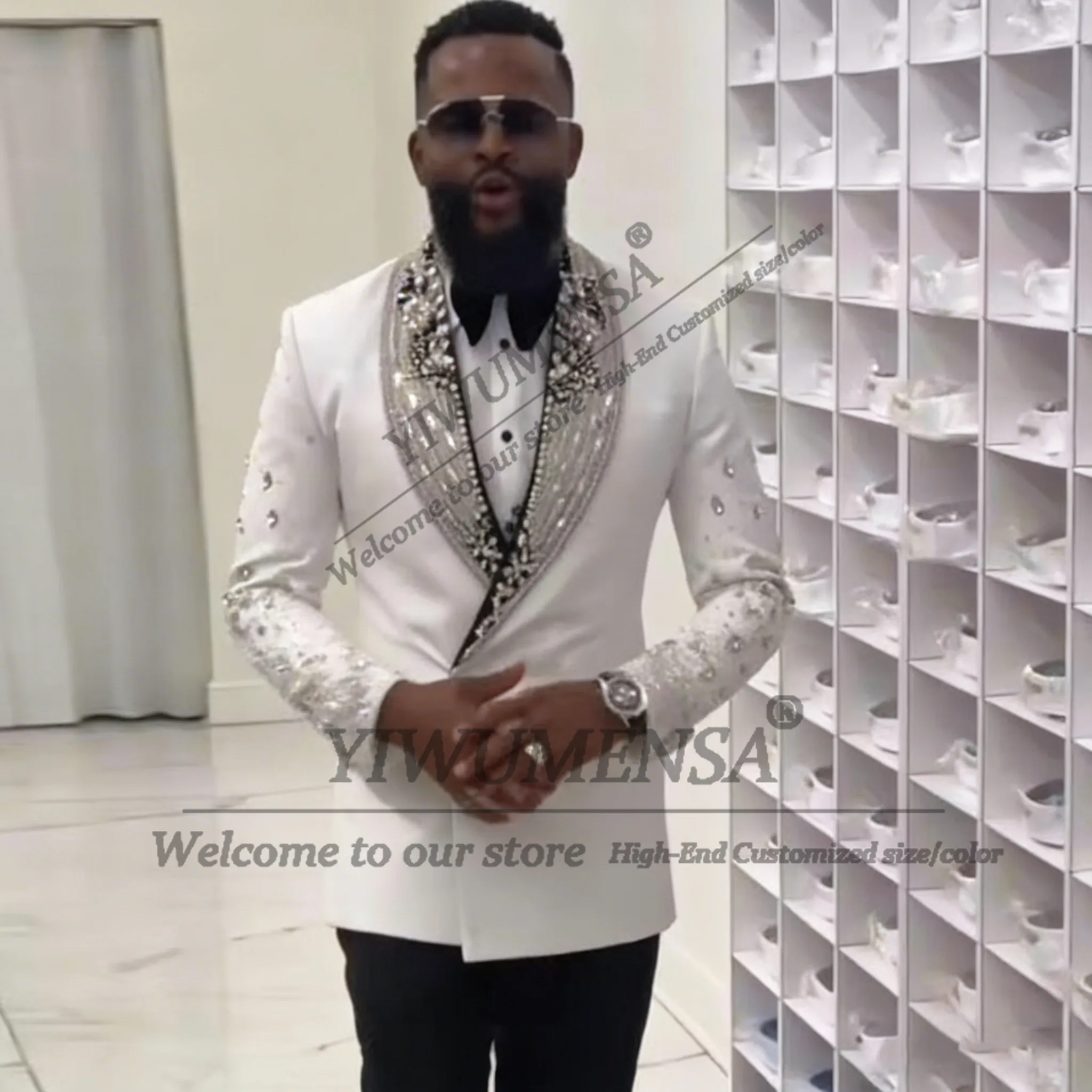 Длинный мужской костюм со стразами и бисером, комплект из 2 предметов, двубортный пиджак, брюки, свадебные смокинги для жениха, мужские банкетные смокинги по индивидуальному заказу
Длинный мужской костюм со стразами и бисером, комплект из 2 предметов, двубортный пиджак, брюки, свадебные смокинги для жениха, мужские банкетные смокинги по индивидуальному заказу