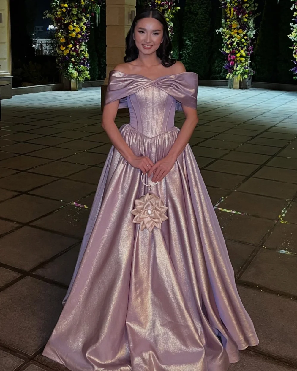 Customized High Quality Exquisite Ruched Pleat A-line Off-the-shoulder Long Dresses Bespoke Occasion Dresses Sizes Available
Customized High Quality Exquisite Ruched Pleat A-line Off-the-shoulder Long Dresses Bespoke Occasion Dresses Sizes Available