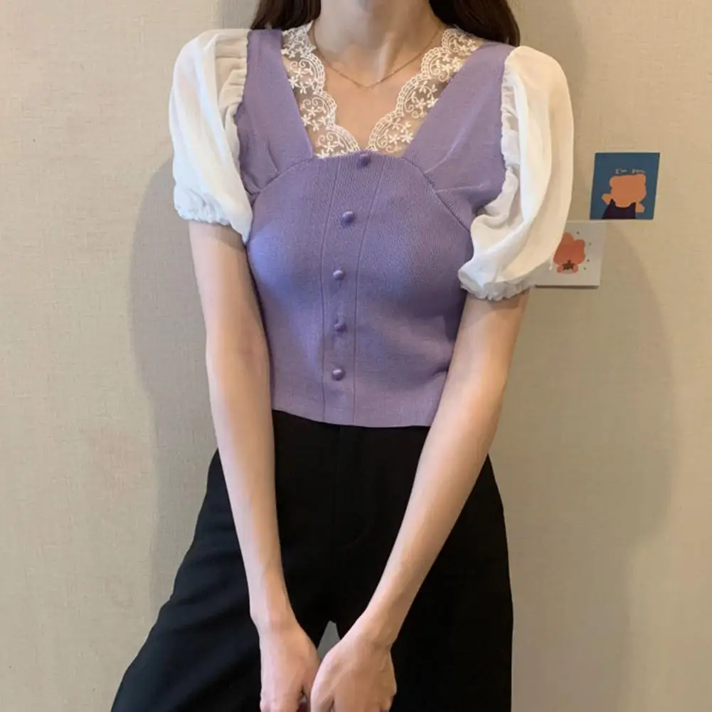 Women Summer Top Lace Button Decor V Neck Short Sleeves Knitted Korean Style Summer Blouse Female Clothes blusa mujer moda 2023
Women Summer Top Lace Button Decor V Neck Short Sleeves Knitted Korean Style Summer Blouse Female Clothes blusa mujer moda 2023