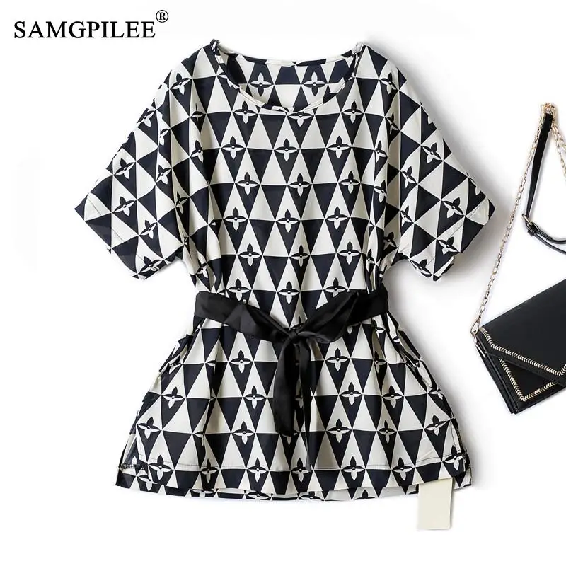 Women's Blouse Summer Romantic Sweet Chiffon Shirt Stitching Elastic Waist O Neck Mid-sleeve Diamond Plaid Fashion Top Women 4XL
Women's Blouse Summer Romantic Sweet Chiffon Shirt Stitching Elastic Waist O Neck Mid-sleeve Diamond Plaid Fashion Top Women 4XL