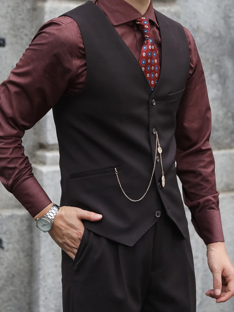 Retro Italian V-neck Gentleman's Suit British Style Business Woolen Slim Fit Wedding Groom's Vest Breathable Double-breasted ...
Retro Italian V-neck Gentleman's Suit British Style Business Woolen Slim Fit Wedding Groom's Vest Breathable Double-breasted ...