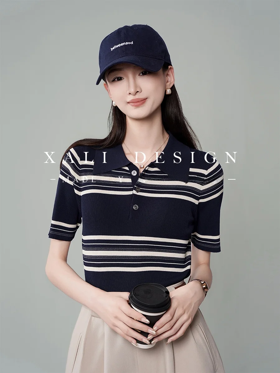 Винтажный тонкий трикотажный топ XALI в полоску с отложным воротником для женщин, летний, облегающий
Винтажный тонкий трикотажный топ XALI в полоску с отложным воротником для женщин, летний, облегающий