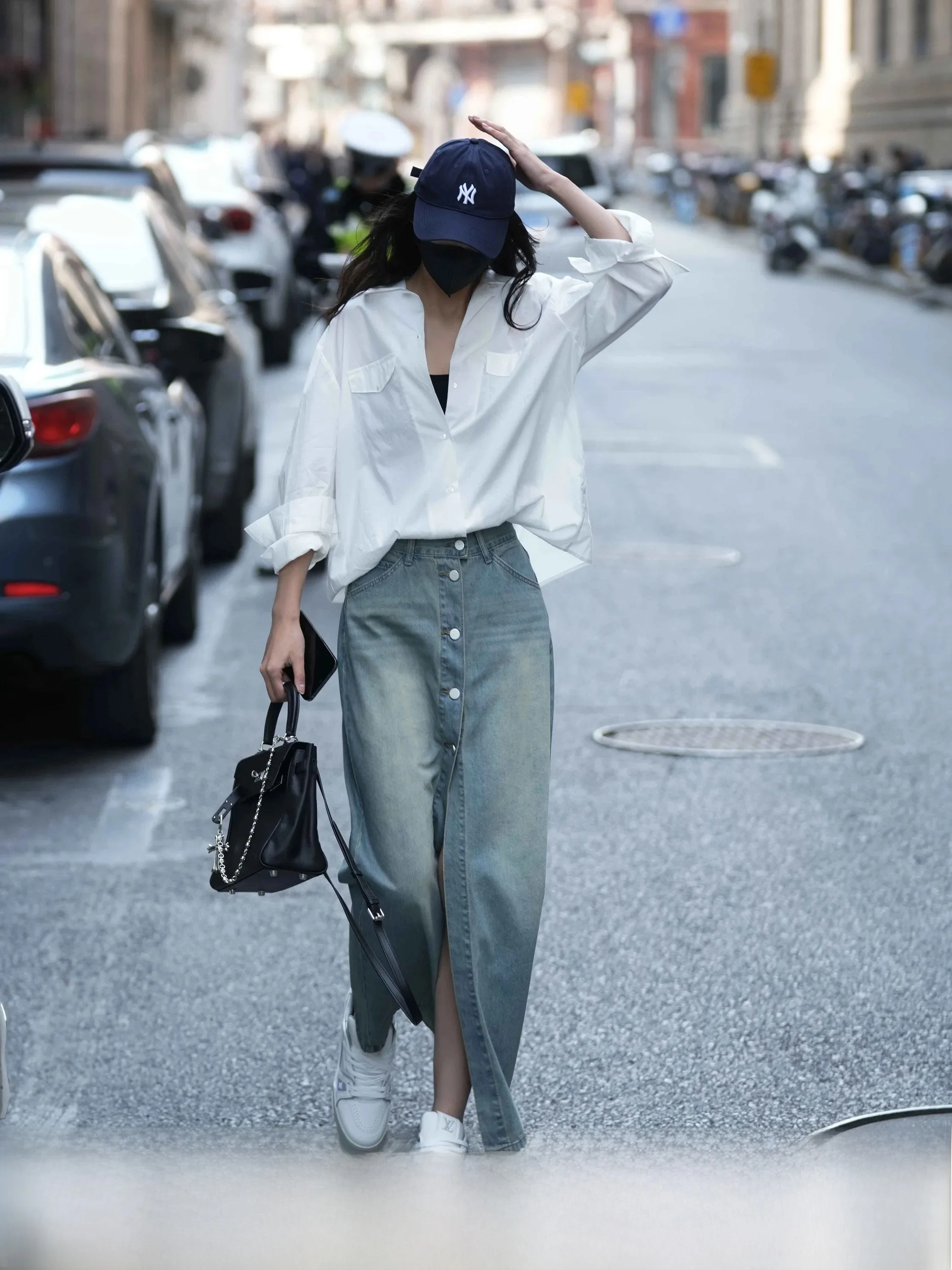 Luna7xi High Waist Straight Leg Denim Skirt Women's Spring Fashion Washed Vintage Button Asymmetrical Mid-Length A-Line Skirt
Luna7xi High Waist Straight Leg Denim Skirt Women's Spring Fashion Washed Vintage Button Asymmetrical Mid-Length A-Line Skirt