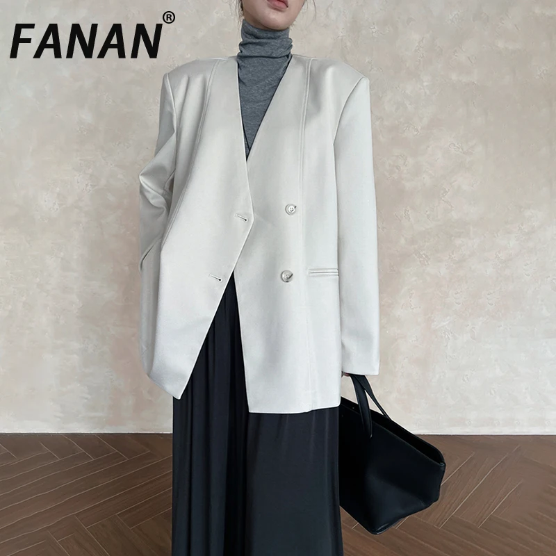 FANAN Fashion Designer Back Spliced Blazers For Women V Neck Double Breasted Long Sleeve Jackets Female Coats 2025 Autumn New 
FANAN Fashion Designer Back Spliced Blazers For Women V Neck Double Breasted Long Sleeve Jackets Female Coats 2025 Autumn New