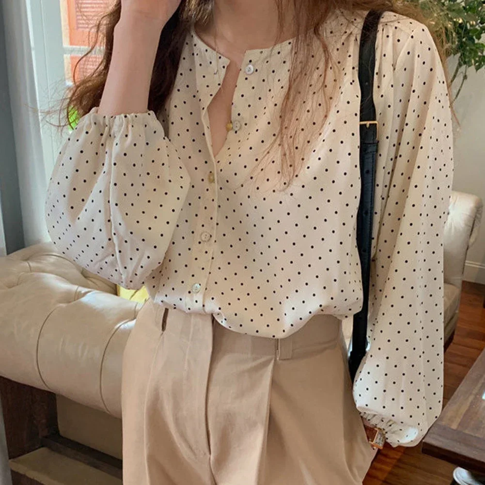 2025 New Summer Fashion Women Blouse Lantern Long Sleeve Shirt Ladies Wave Dot Chiffon Shirts Loose Casual Temperament Top
2025 New Summer Fashion Women Blouse Lantern Long Sleeve Shirt Ladies Wave Dot Chiffon Shirts Loose Casual Temperament Top