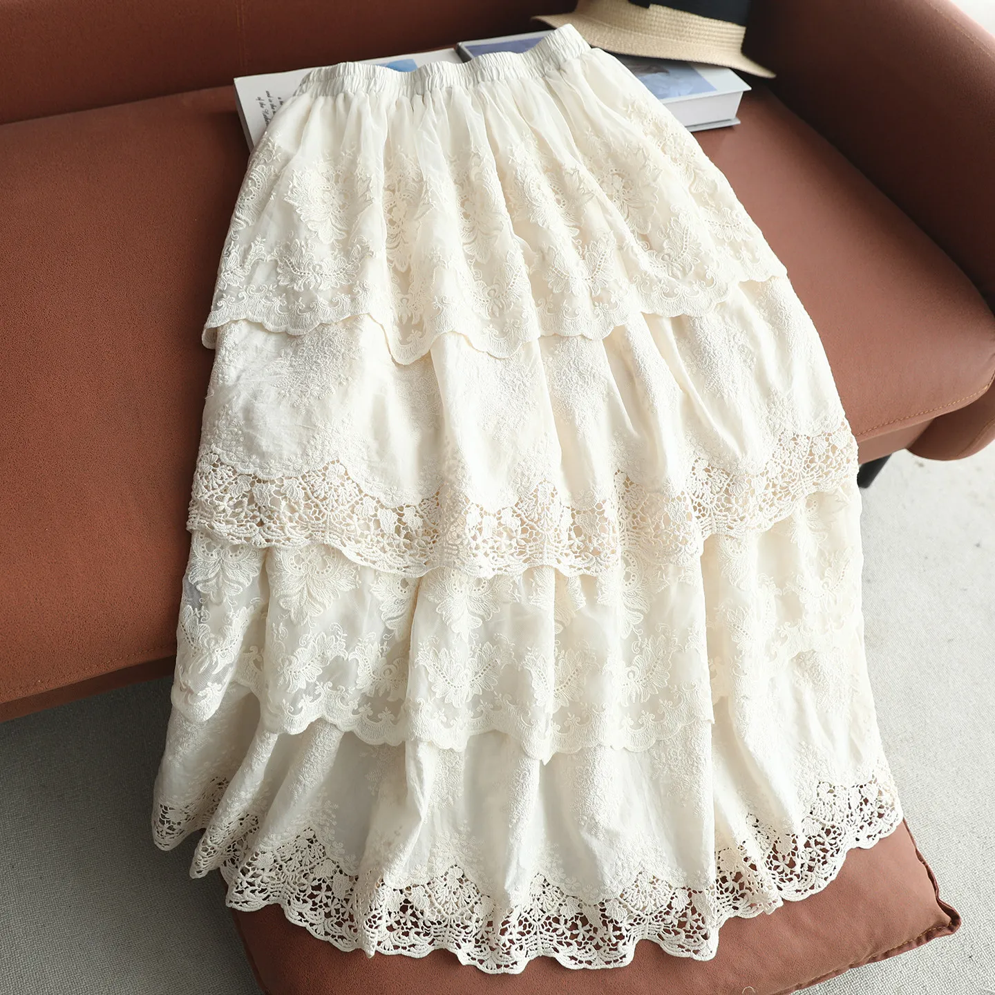 Japanese Sweet Mori Girl Lace Embroidery Ruffles Cake Cotton Skirts Women Summer Elastic Waist Casual Loose A-Line Midi Dresses
Japanese Sweet Mori Girl Lace Embroidery Ruffles Cake Cotton Skirts Women Summer Elastic Waist Casual Loose A-Line Midi Dresses