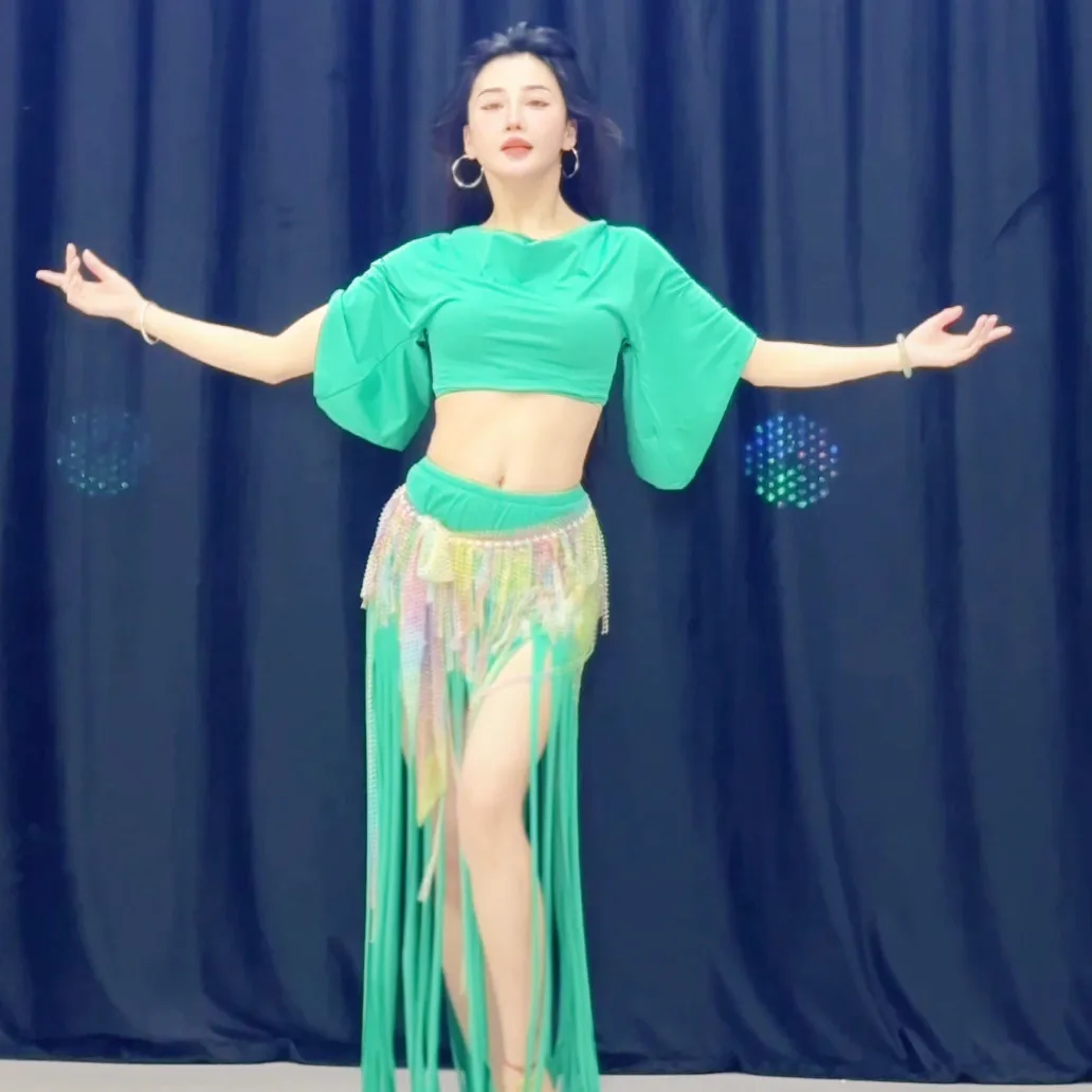 Костюм для соревнований по восточным танцам, женский, сексуальный, элегантный, для выступлений, для взрослых, комплект для занятий восточными танцами
Костюм для соревнований по восточным танцам, женский, сексуальный, элегантный, для выступлений, для взрослых, комплект для занятий восточными танцами