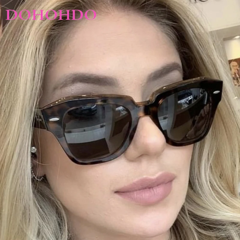 Fashion Vintage Square Cat Eye Rivet Sunglasses Women Trend Classic Brand Men Shades Outdoor Driving Eyewear Unisex Lentes UV400
Fashion Vintage Square Cat Eye Rivet Sunglasses Women Trend Classic Brand Men Shades Outdoor Driving Eyewear Unisex Lentes UV400