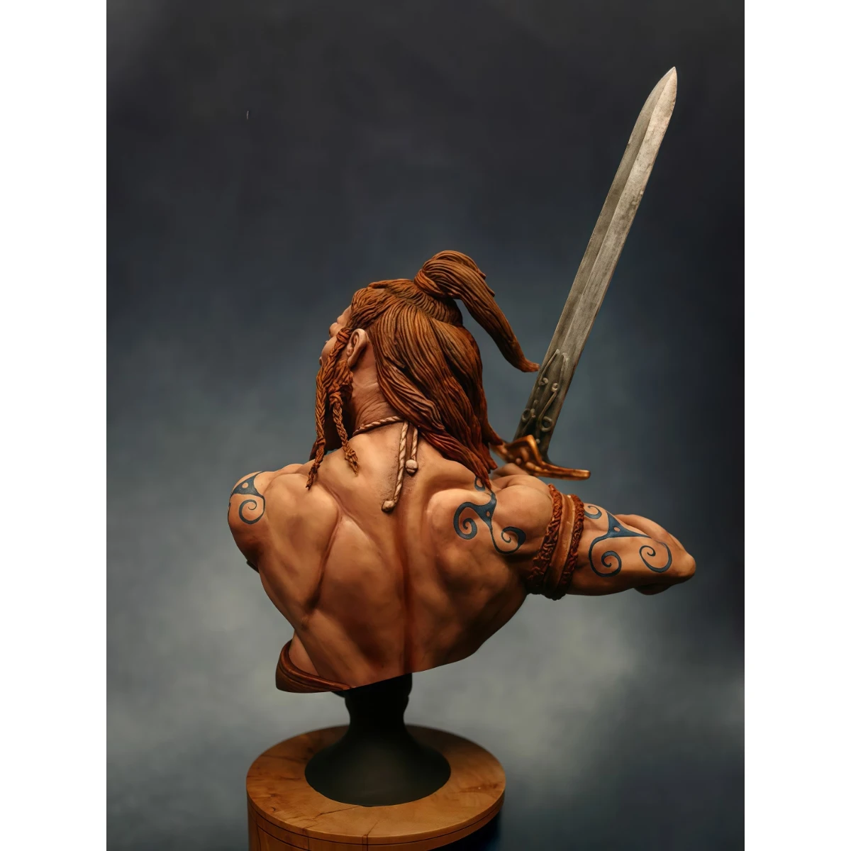 1/9 scale resin unpainted model kit, Celtic warrior, unassembled and unpainted GK
1/9 scale resin unpainted model kit, Celtic warrior, unassembled and unpainted GK