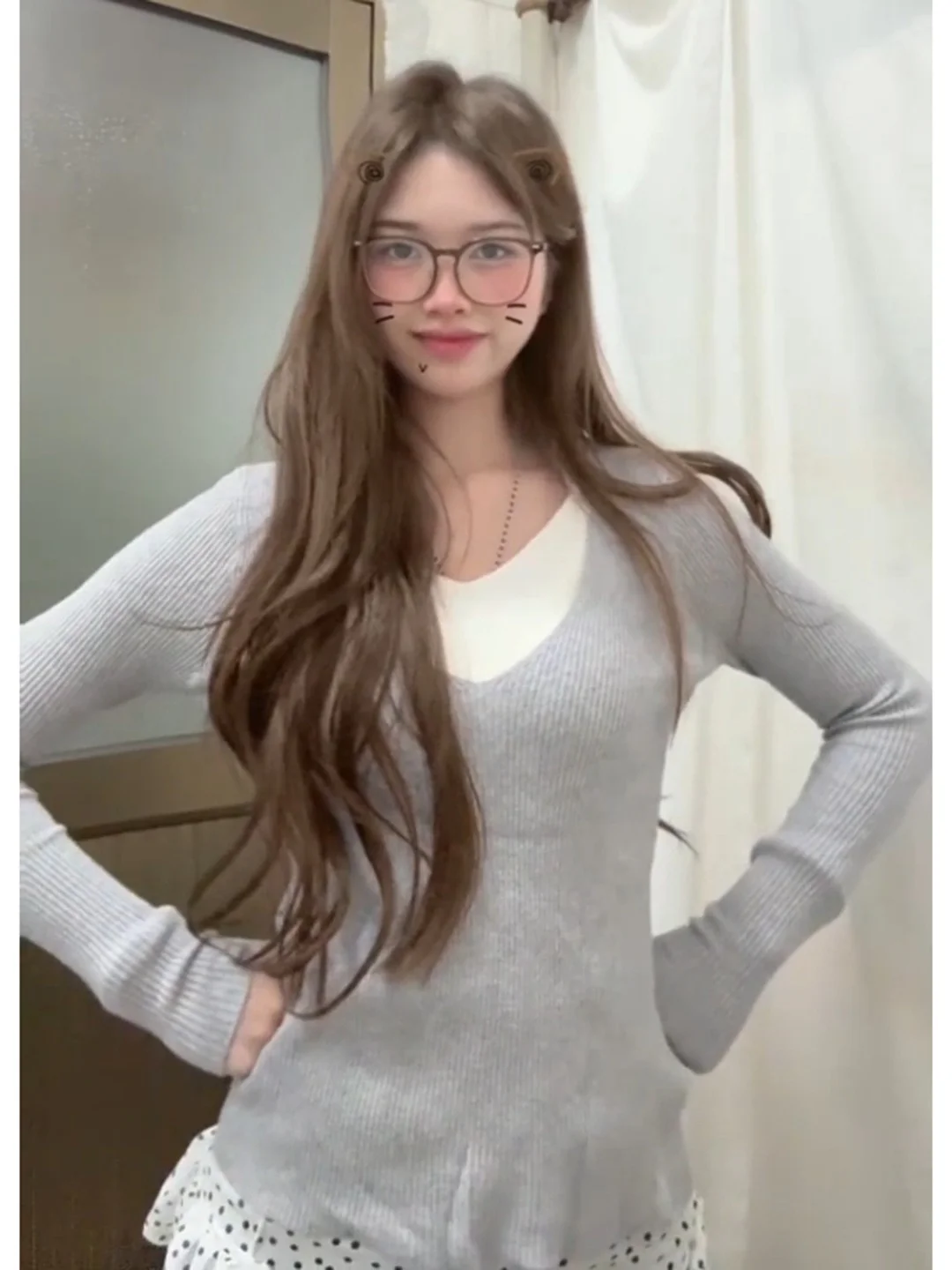 American Style Long Sleeve V-Neck Knitted Sweater Women's Autumn Winter Slimming Soft Beautiful Two-Piece Color Block Top
American Style Long Sleeve V-Neck Knitted Sweater Women's Autumn Winter Slimming Soft Beautiful Two-Piece Color Block Top
