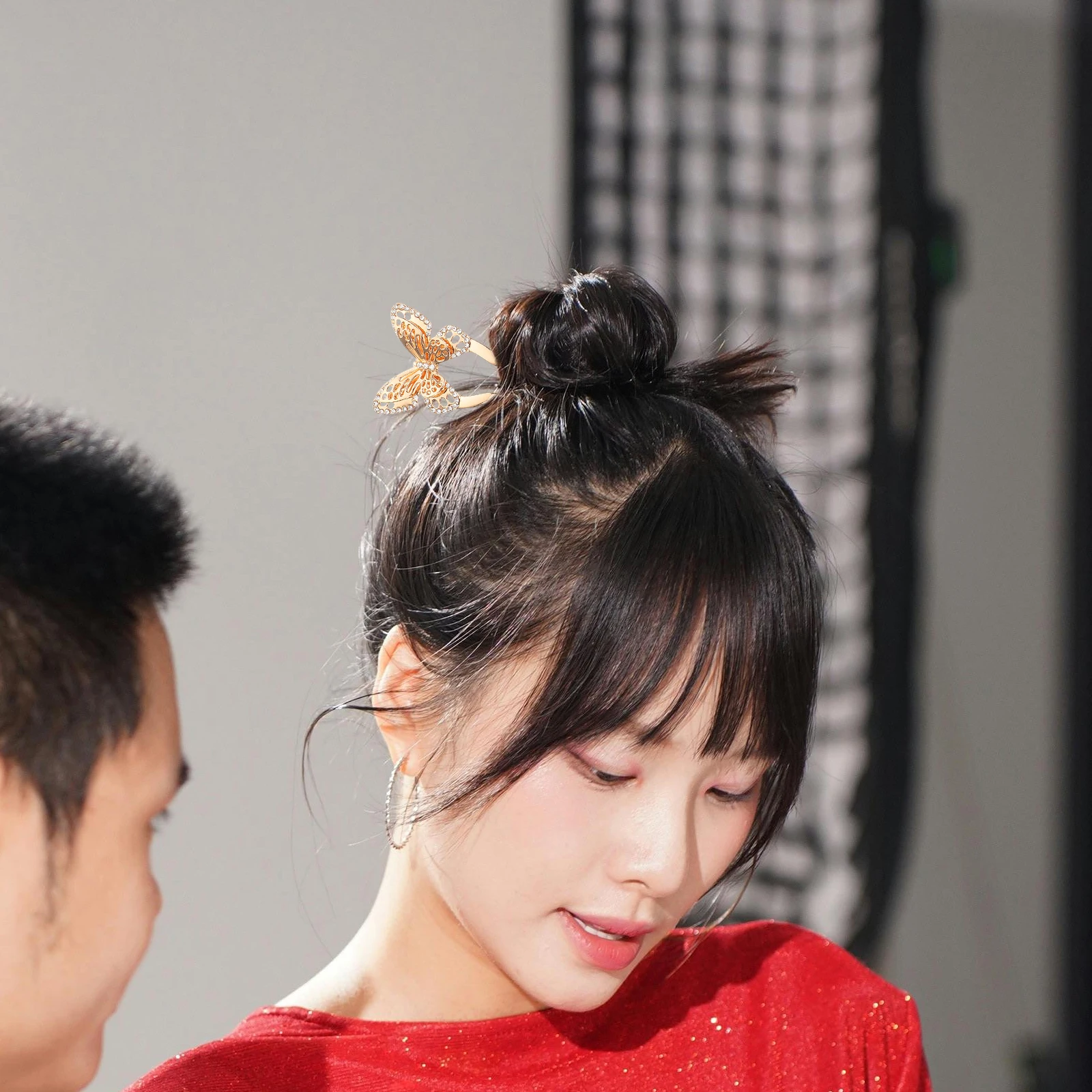 3pcs Vintage Butterfly Metal Pins U Shaped Forks Rhinestone Decor Updo Hair Clips For Women Girls Secure Comb Structure Wedding
3pcs Vintage Butterfly Metal Pins U Shaped Forks Rhinestone Decor Updo Hair Clips For Women Girls Secure Comb Structure Wedding