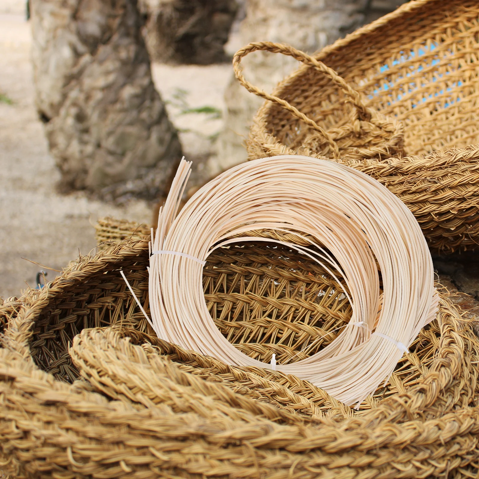 1 Roll Wicker Strips Material For Patio Chair Flat Furniture Replacement Parts Outdoor Chair Repair Kit Rattan Weaving Material
1 Roll Wicker Strips Material For Patio Chair Flat Furniture Replacement Parts Outdoor Chair Repair Kit Rattan Weaving Material