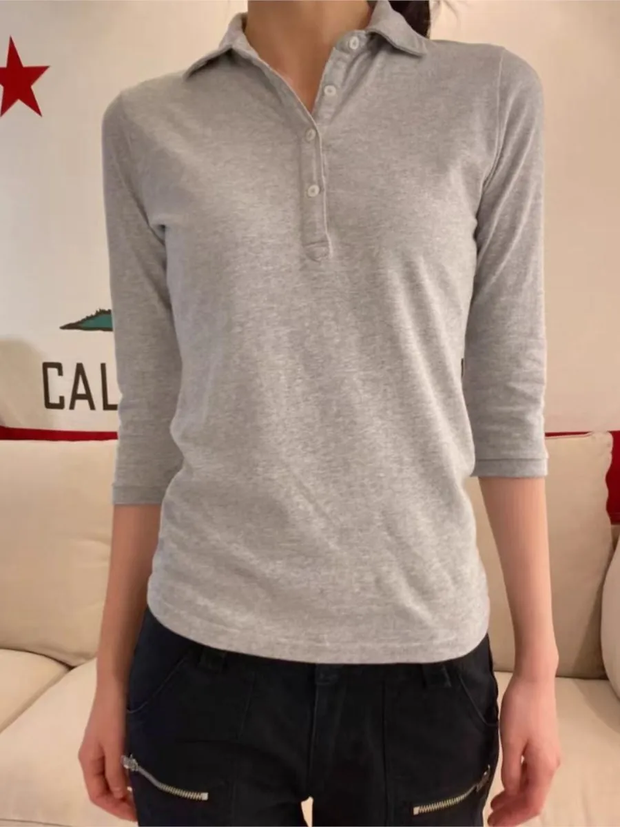 Gray Cotton Half Sleeve Button Tees Women Summer New Casual Turn-down Collar Tops Female Vintage Sweet Preppy Style T-shirts Y2K
Gray Cotton Half Sleeve Button Tees Women Summer New Casual Turn-down Collar Tops Female Vintage Sweet Preppy Style T-shirts Y2K