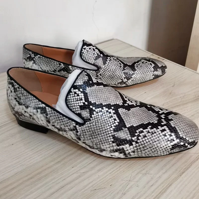 Grey Snake Skin Pattern Men Leather Loafers High Quality Slip On Men's Dress Shoes Flats Business Man Casual Shoes
Grey Snake Skin Pattern Men Leather Loafers High Quality Slip On Men's Dress Shoes Flats Business Man Casual Shoes