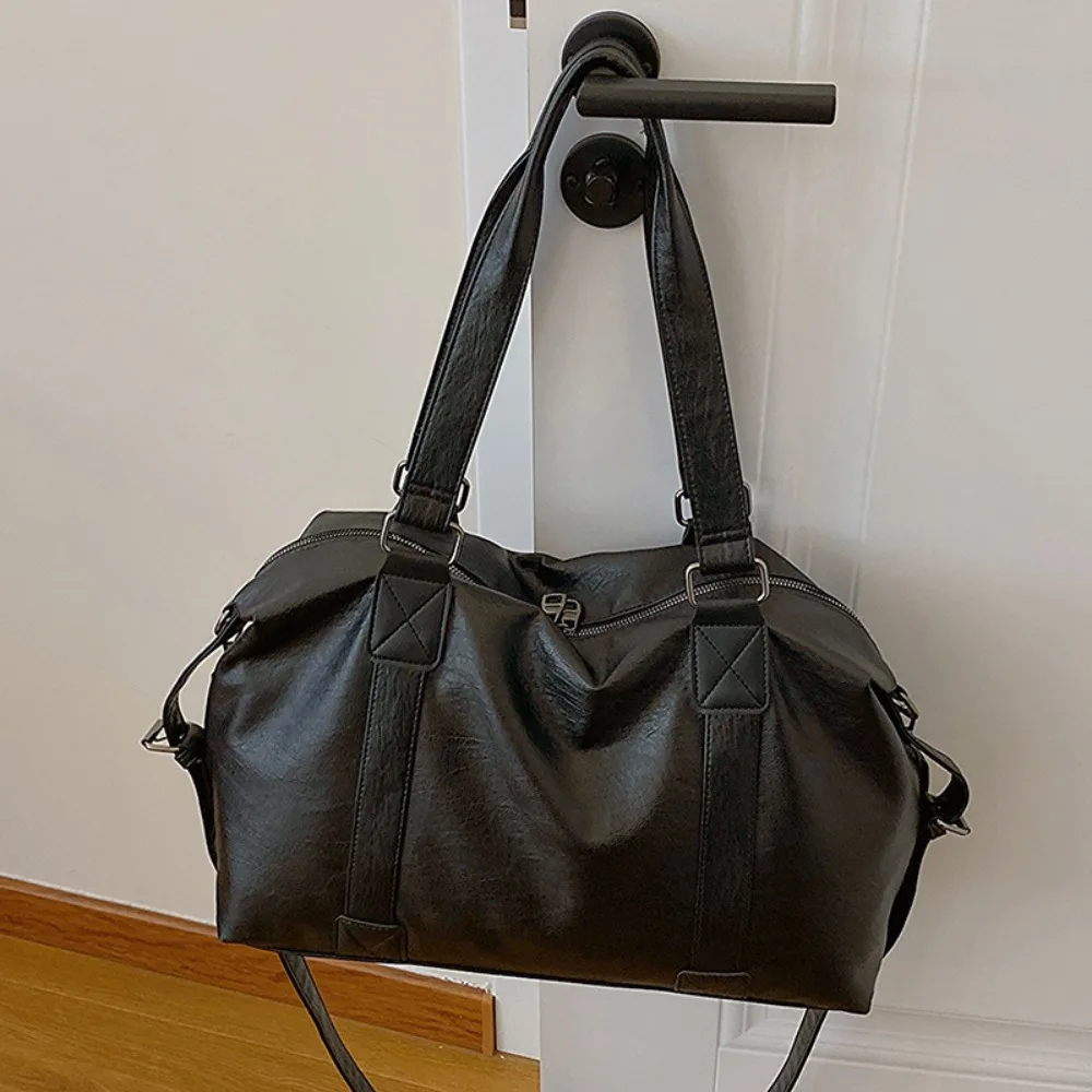 Fashion Large Capacity Short-haul Travel Bag PU Leather Multifunctional Travel Tote Waterproof Travel Luggage Handbag Outdoor
Fashion Large Capacity Short-haul Travel Bag PU Leather Multifunctional Travel Tote Waterproof Travel Luggage Handbag Outdoor