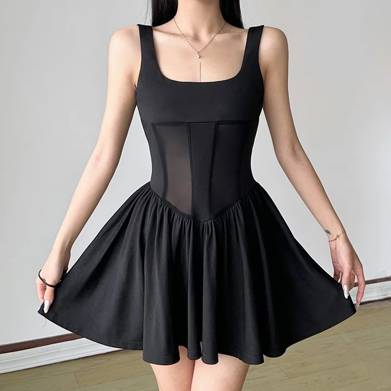 Women's pure desire ins solid color sexy slim fit mesh splicing waist cinched sleeveless vest A-line dress short skirt Y2K
Women's pure desire ins solid color sexy slim fit mesh splicing waist cinched sleeveless vest A-line dress short skirt Y2K