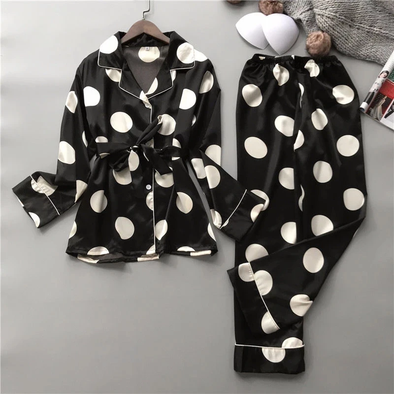 Silk Pajama Set Women Sexy Print Dot Summer Female Pajamas Long Shirt Pajama set 2 pieces Stitch Lingerie 2024 Home Sleepwear
Silk Pajama Set Women Sexy Print Dot Summer Female Pajamas Long Shirt Pajama set 2 pieces Stitch Lingerie 2024 Home Sleepwear