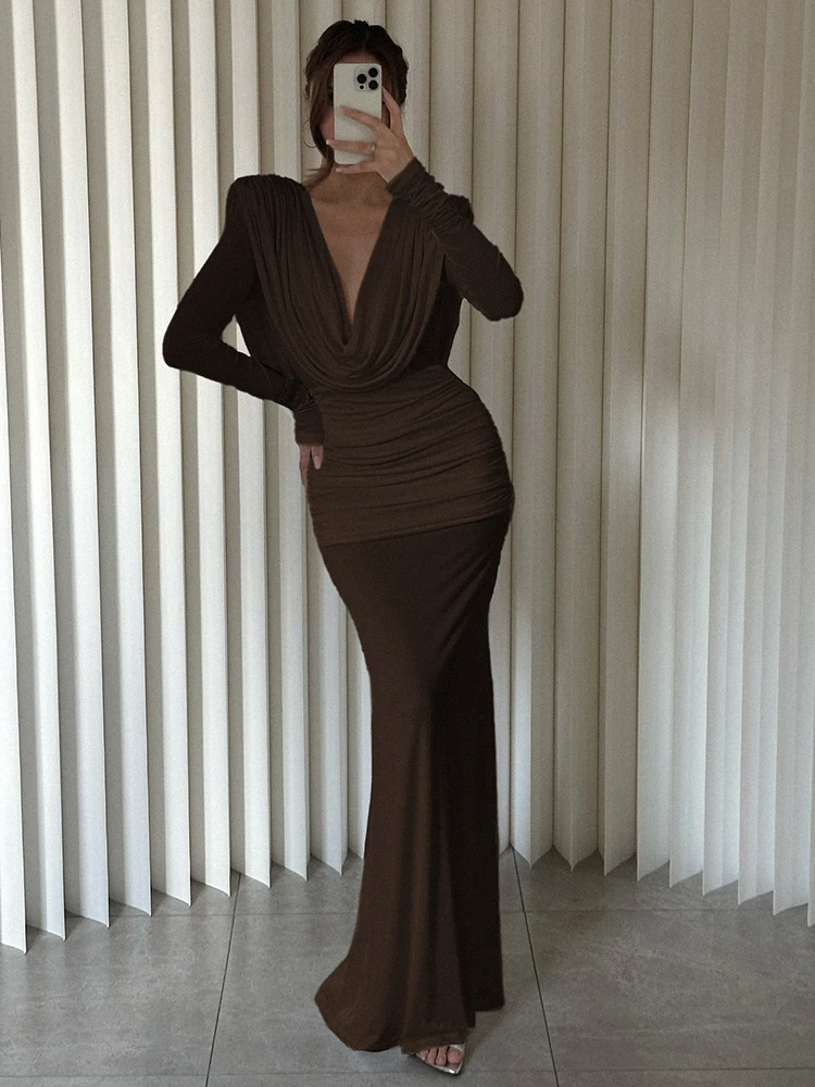 Women Elegant Brown Long-Sleeve Dangling Collar Design Long Dress - Ideal for Formal Events & Celebrity Cocktail Party
Women Elegant Brown Long-Sleeve Dangling Collar Design Long Dress - Ideal for Formal Events & Celebrity Cocktail Party