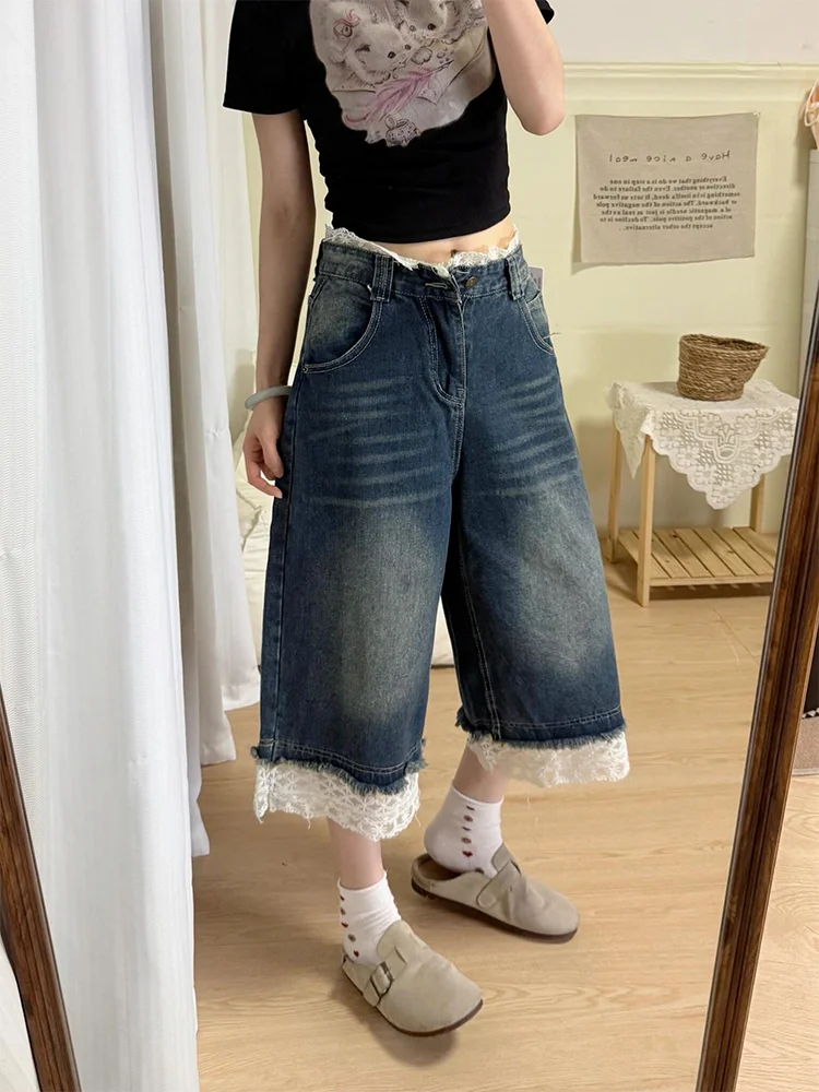 Retro American Large Size Denim Shorts Women's Loose Casual Wide Leg Jeans Lace Patchwork High Waist Summer Casual Jeans
Retro American Large Size Denim Shorts Women's Loose Casual Wide Leg Jeans Lace Patchwork High Waist Summer Casual Jeans
