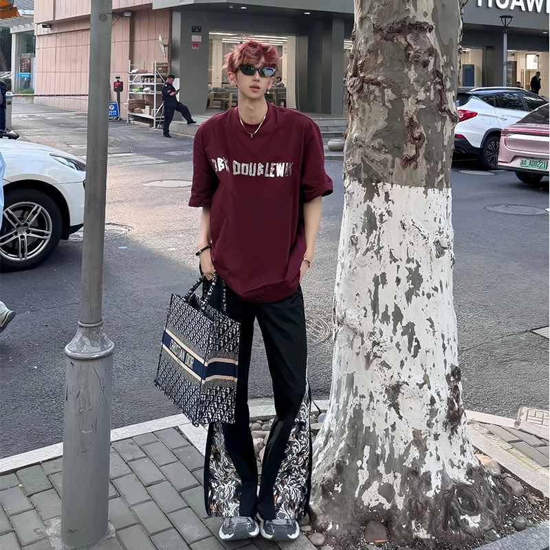 Red Metal Letter Men's T-irt Cotton Pure American Sle Summer Faion ort Sve Heavyweight Five-Quarter Sve Tee
Red Metal Letter Men's T-irt Cotton Pure American Sle Summer Faion ort Sve Heavyweight Five-Quarter Sve Tee