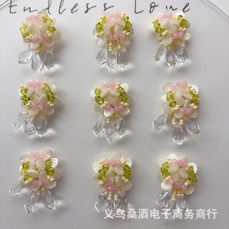 Dopamine Hydrangea Water Drop Shoe Charms for Clogs Finished Hairband Material Ancient Style DIY Beaded Buckle Embellishment
Dopamine Hydrangea Water Drop Shoe Charms for Clogs Finished Hairband Material Ancient Style DIY Beaded Buckle Embellishment