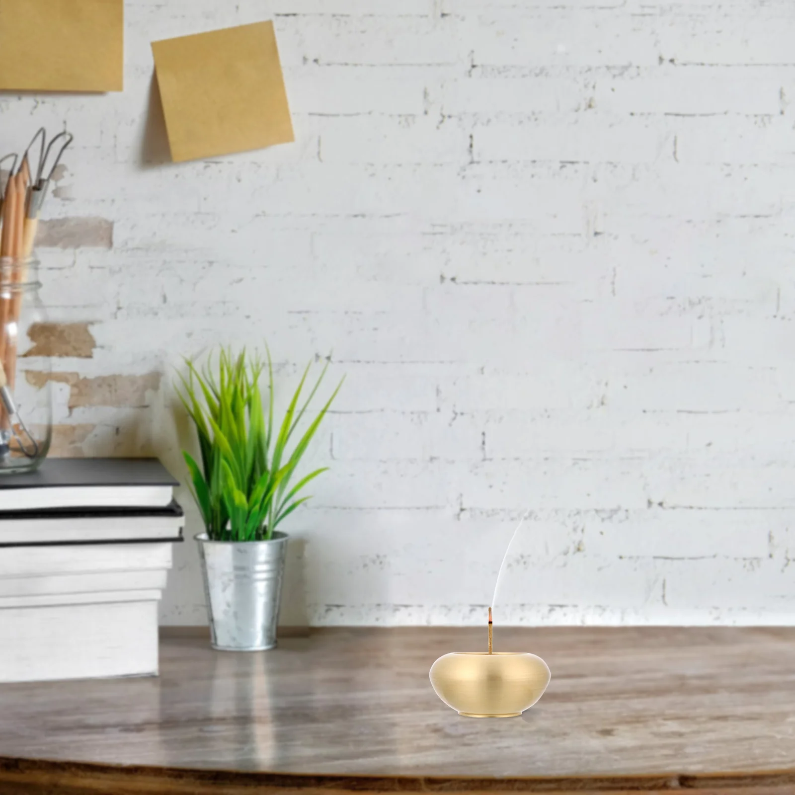 1Pcs Mini Copper Incense Burner Creative Retro Aromatherapy Stove Home Office Desktop Censer Decor Elegant Aroma Furnace
1Pcs Mini Copper Incense Burner Creative Retro Aromatherapy Stove Home Office Desktop Censer Decor Elegant Aroma Furnace