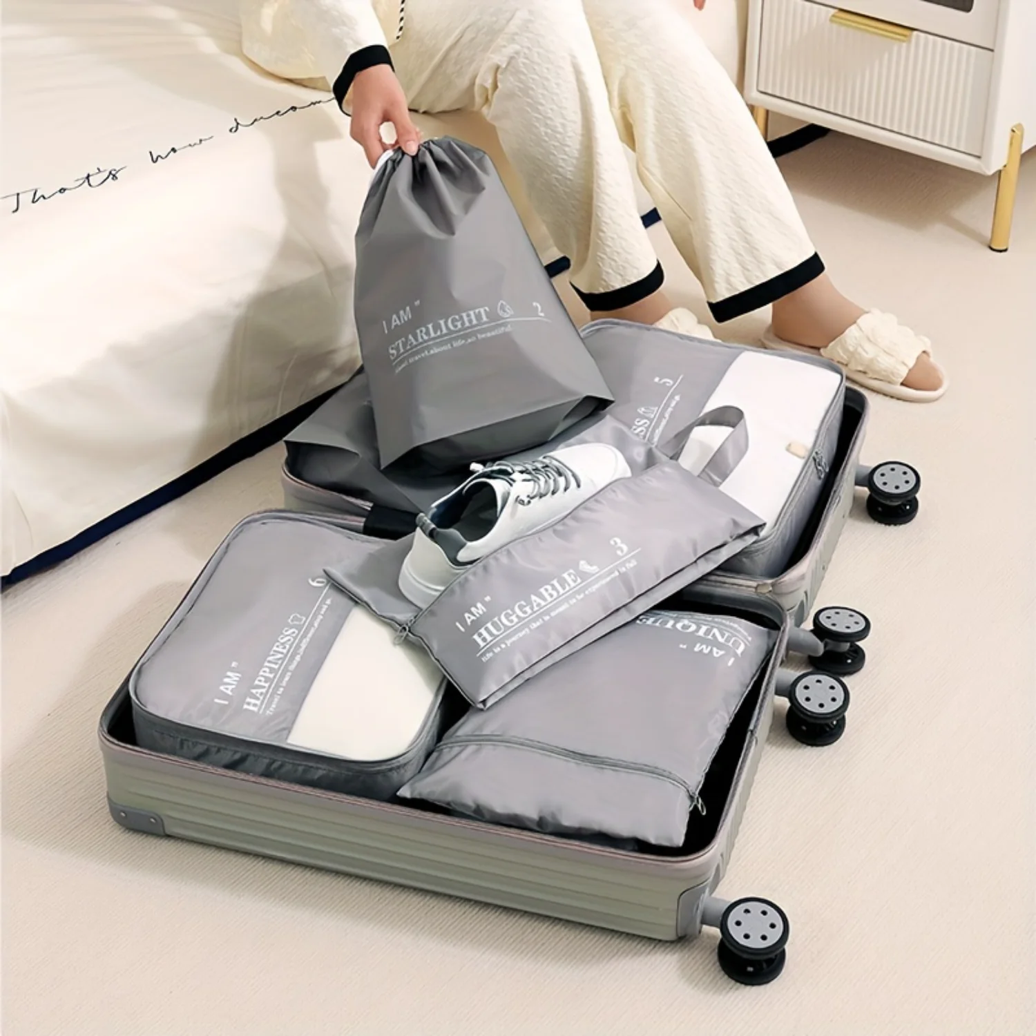 Набор органайзеров для путешествий из 6 предметов, современные простые упаковочные кубики, решения для чемоданов, различные размеры 
Набор органайзеров для путешествий из 6 предметов, современные простые упаковочные кубики, решения для чемоданов, различные размеры