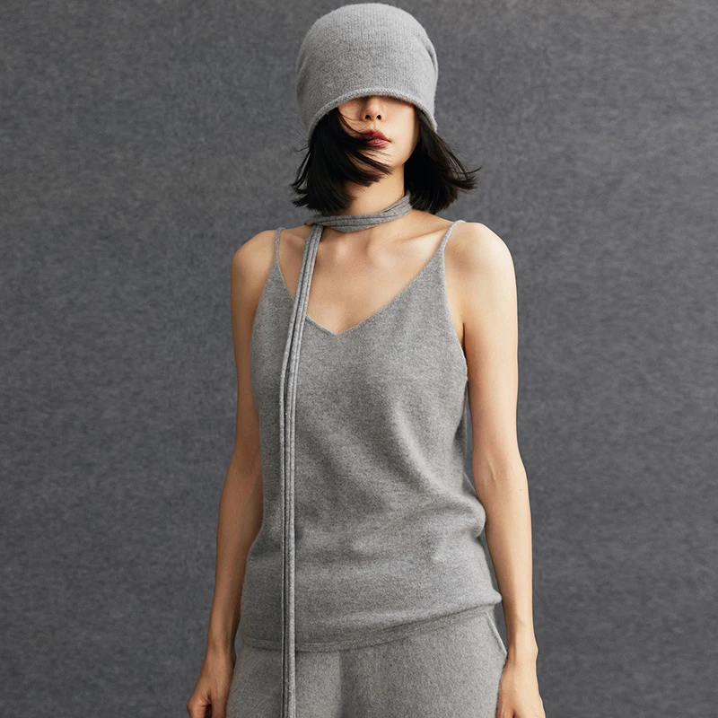 Choice Spring Autumn Women Camisole 100% Pure Cashmere Knitwear V-neck Camisole Simple Vest Comfy Breathable Sleeveless Tops
Choice Spring Autumn Women Camisole 100% Pure Cashmere Knitwear V-neck Camisole Simple Vest Comfy Breathable Sleeveless Tops
