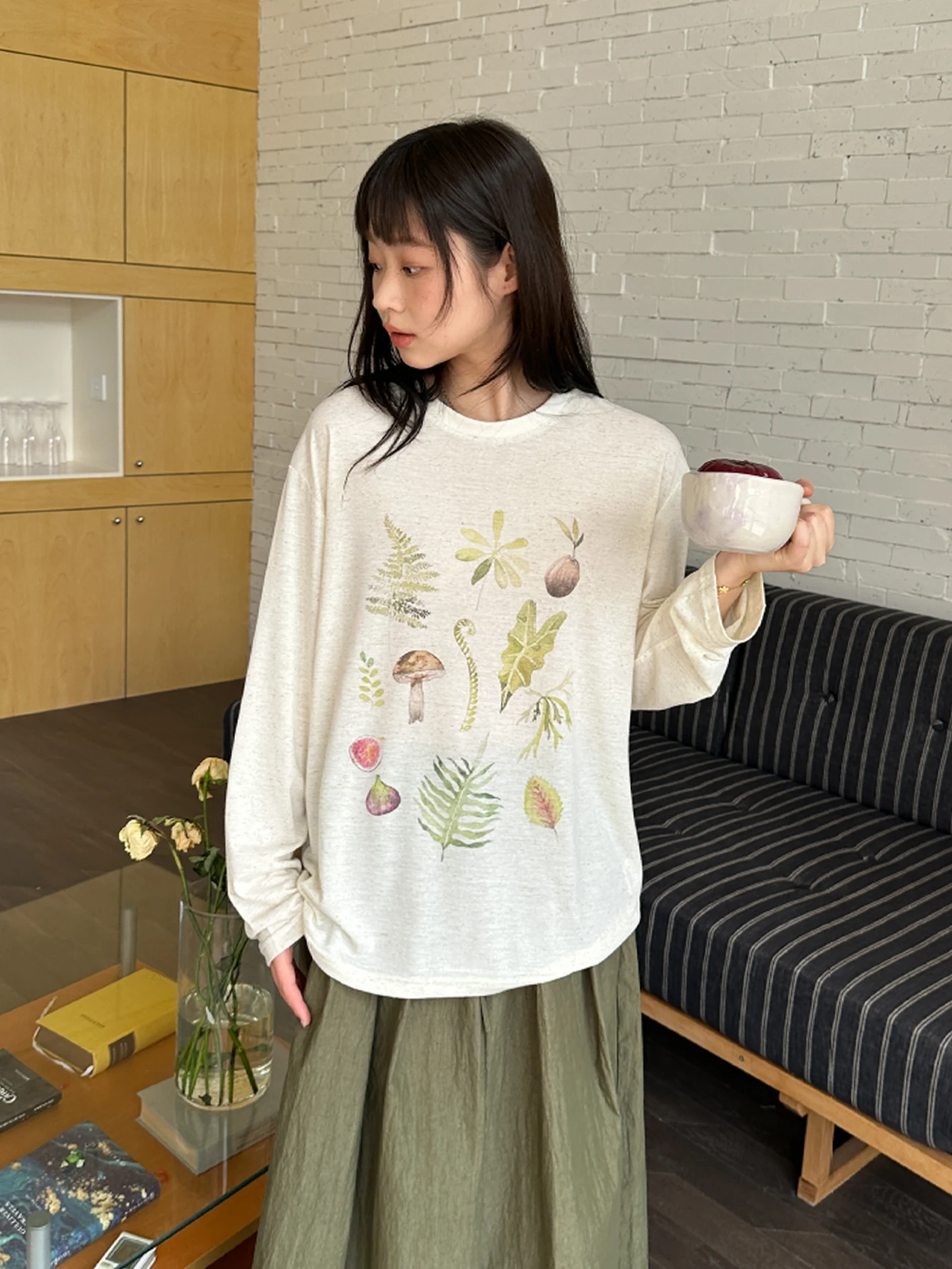 Plant Leaf Cotton Linen Feel Soft Printed T Long Sleeve Drapey Sun Protection Cover up Casual Style Women's T-shirt
Plant Leaf Cotton Linen Feel Soft Printed T Long Sleeve Drapey Sun Protection Cover up Casual Style Women's T-shirt