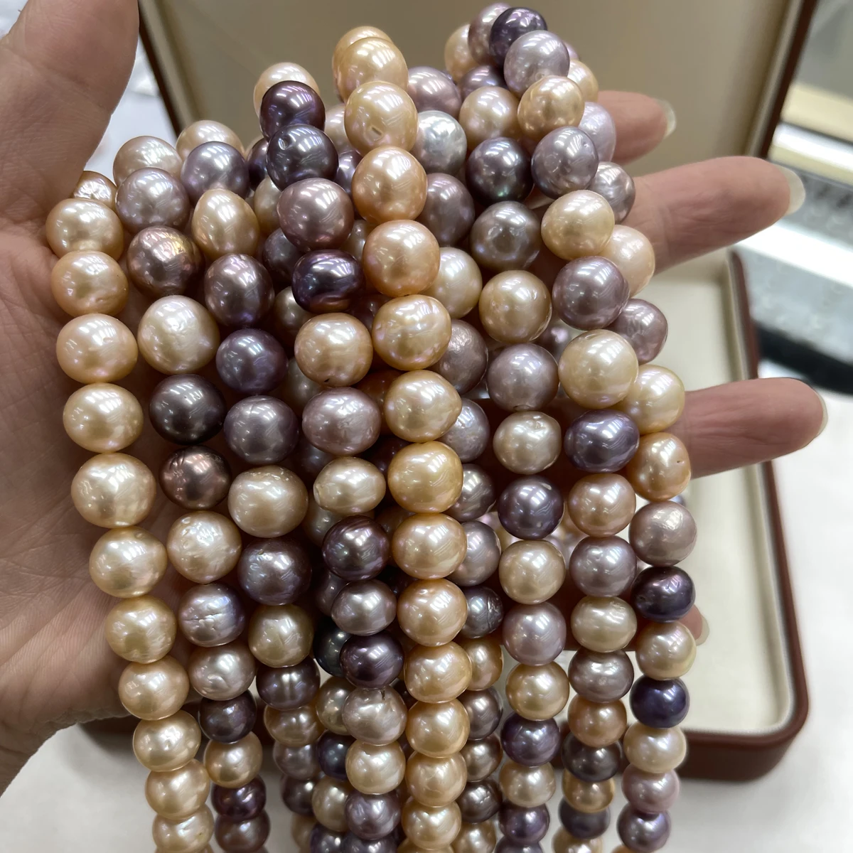 11-12mm Natural Freshwater Pearl Near-Round Mixed Colors for Jewelry Make DIY Necklace Earrings Bracelet Accessory Women Gift
11-12mm Natural Freshwater Pearl Near-Round Mixed Colors for Jewelry Make DIY Necklace Earrings Bracelet Accessory Women Gift