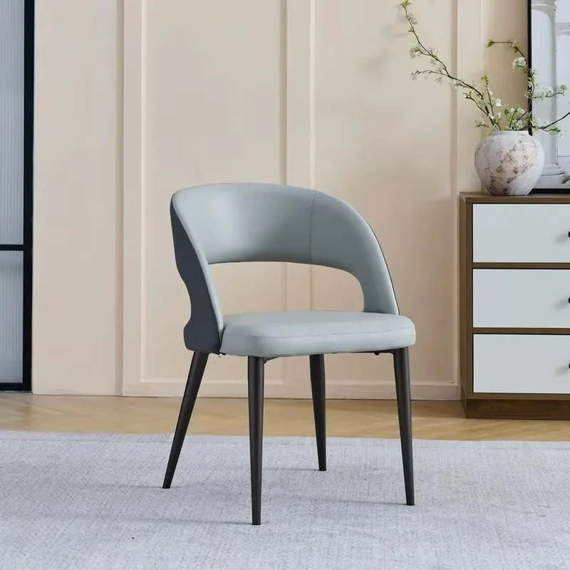 Light Luxury Dining Chairs for Home Use with a Sense of Luxury, Modern Simplicity
Light Luxury Dining Chairs for Home Use with a Sense of Luxury, Modern Simplicity
