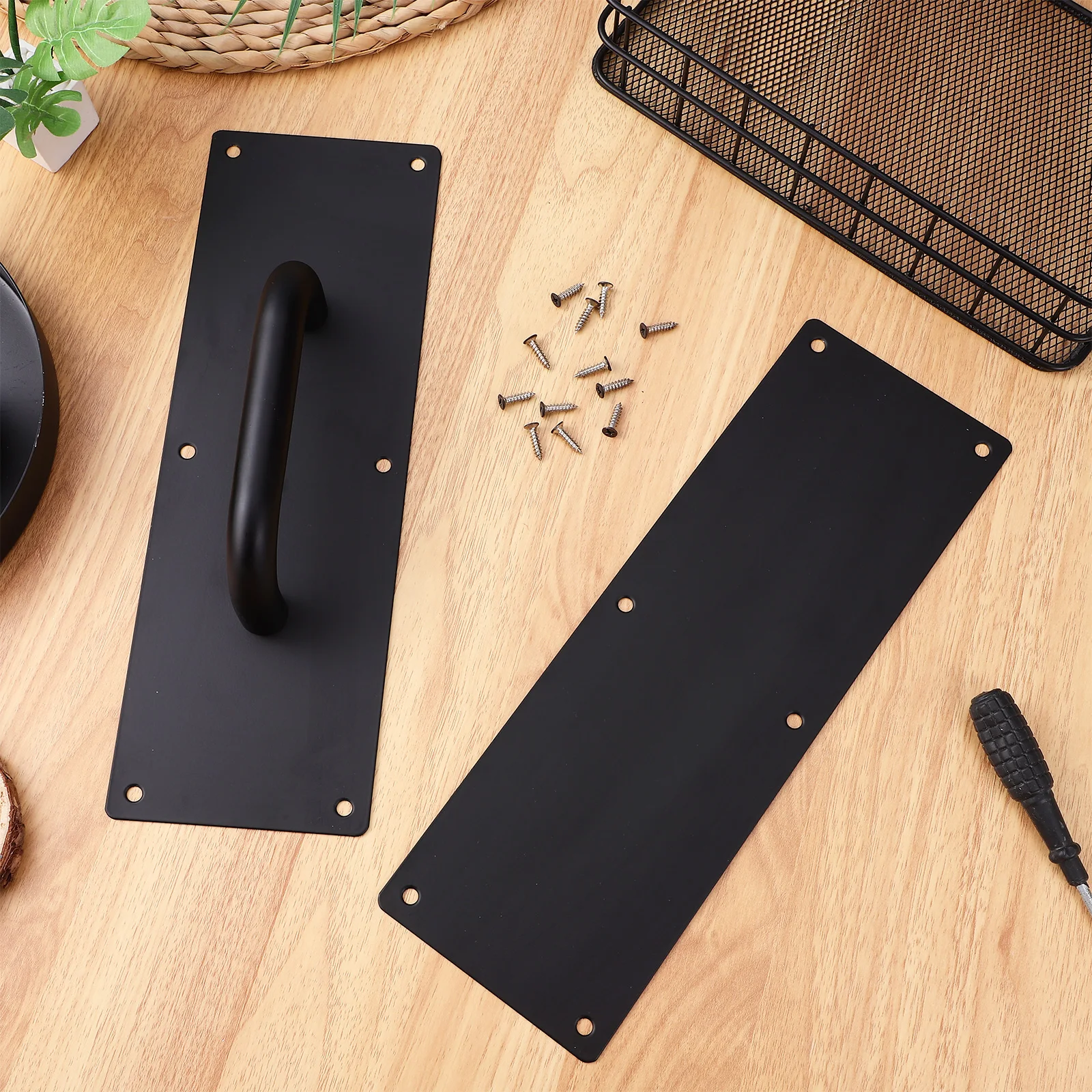 Дверь Push Pull H les Коммерческая черная круглая пластина из нержавеющей стали 304, большая зона нагрузки, деревянная композитная дверь H Easy
Дверь Push Pull H les Коммерческая черная круглая пластина из нержавеющей стали 304, большая зона нагрузки, деревянная композитная дверь H Easy