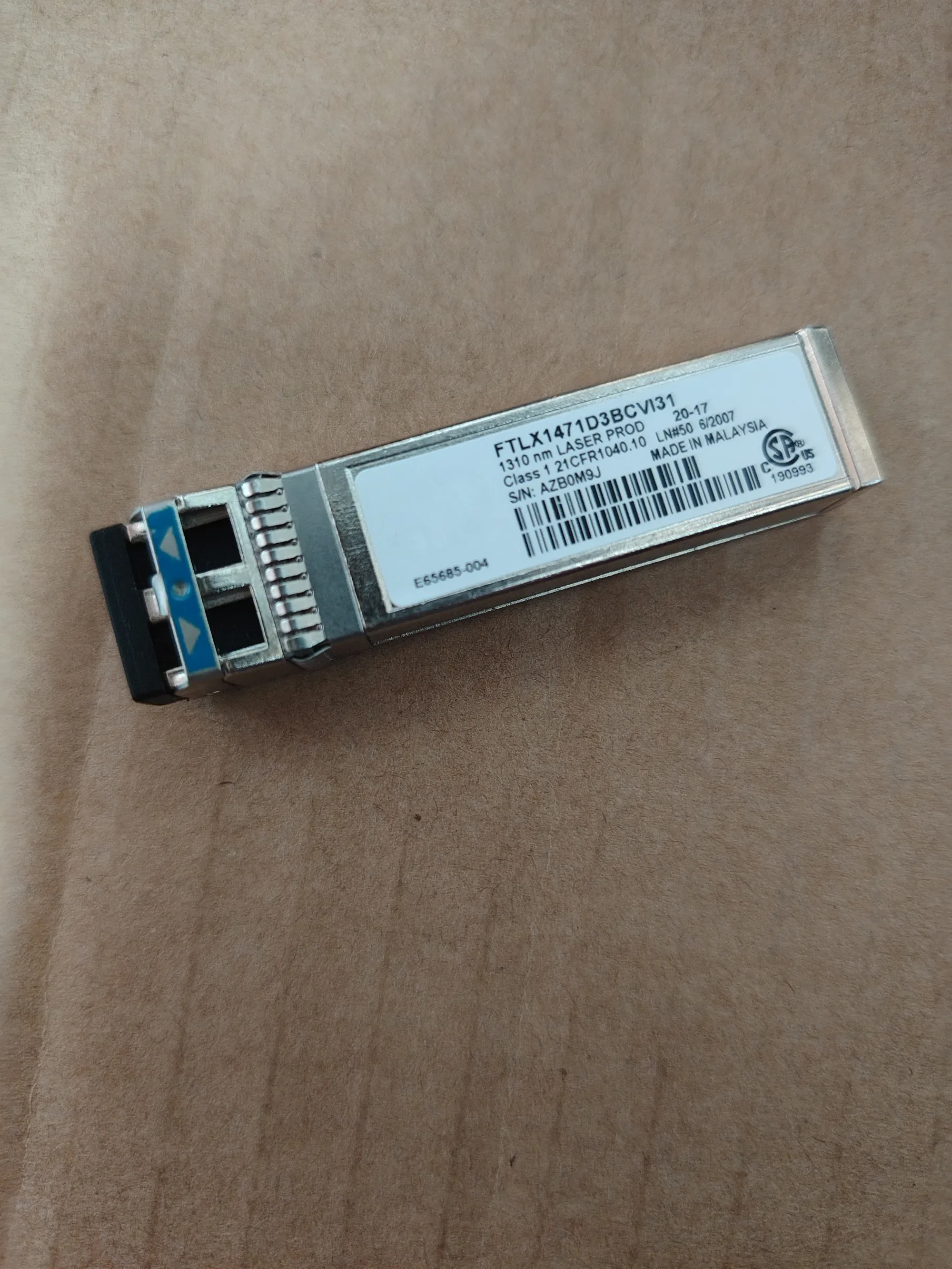 1PCS 1310nm 10g SFP+ LR 10KM Optical Fiber FTLX1471D3BCVI31 060F4J Switch 10G SFP Network Adapter Transceiver
1PCS 1310nm 10g SFP+ LR 10KM Optical Fiber FTLX1471D3BCVI31 060F4J Switch 10G SFP Network Adapter Transceiver