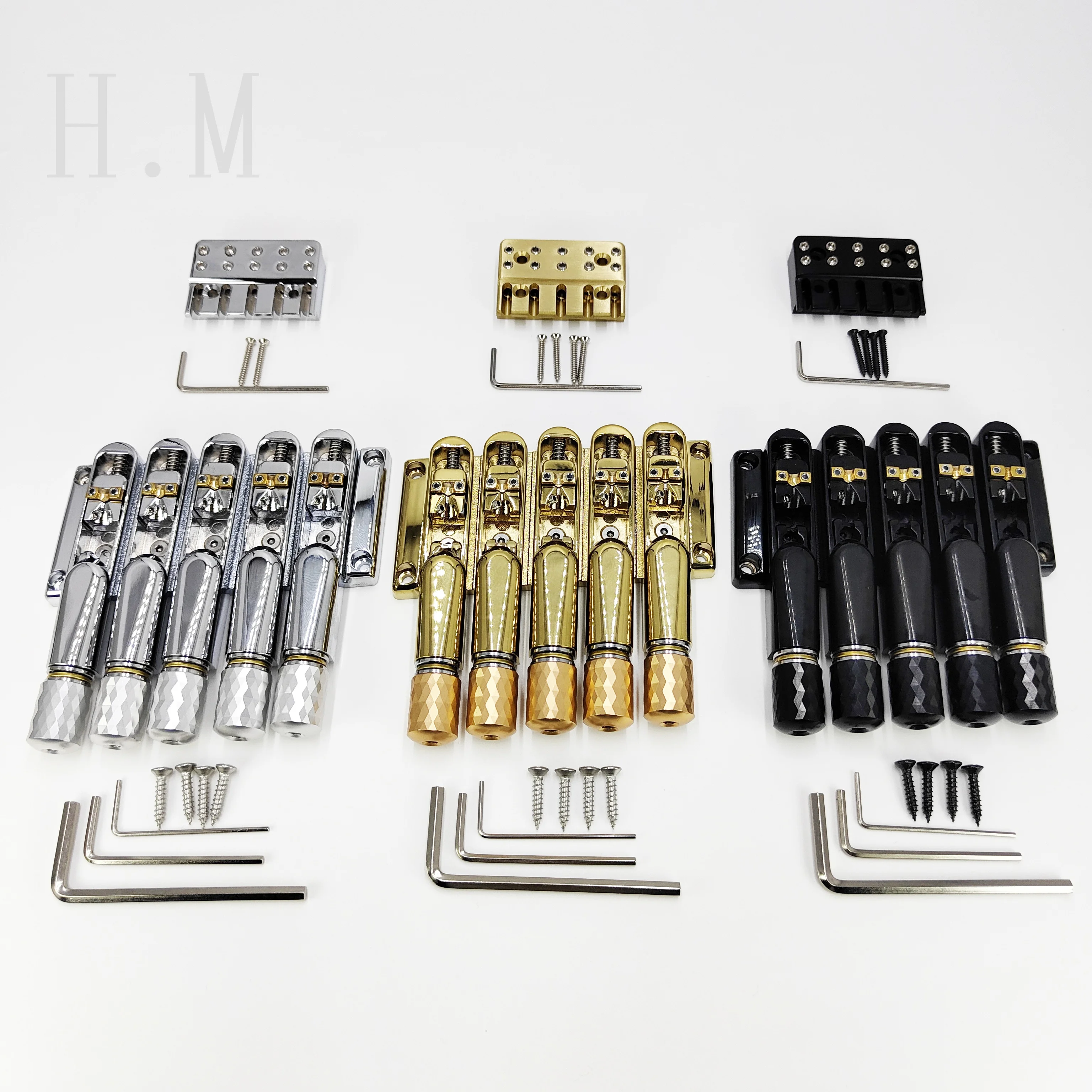 High-grade headless bass five strings copper code bridge pull string plate 5 strings electric bass bridge under pillow bridge
High-grade headless bass five strings copper code bridge pull string plate 5 strings electric bass bridge under pillow bridge