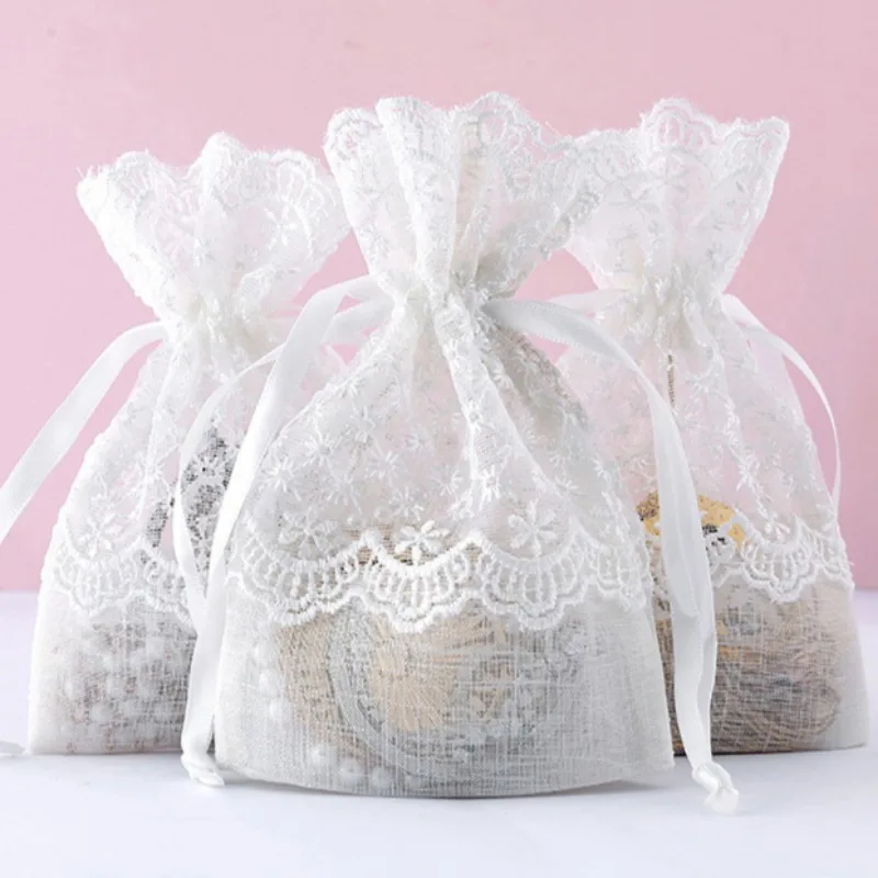 5pcs White Small Hole Lace Gift Bag Jewelry Wedding Candy Bags Creative Drawstring Bags Jewelry Boxes and Packaging Organizer
5pcs White Small Hole Lace Gift Bag Jewelry Wedding Candy Bags Creative Drawstring Bags Jewelry Boxes and Packaging Organizer