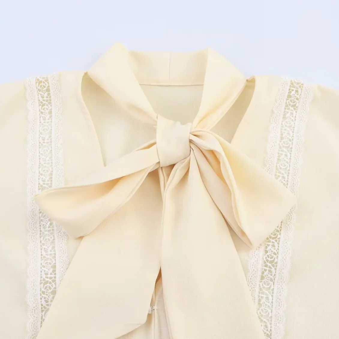 ZBZR Spring New Women's Faionable Long Sve irt Lantern Sve Patchwork Hem Versatile Sle Commute Wind Polyester Fiber
ZBZR Spring New Women's Faionable Long Sve irt Lantern Sve Patchwork Hem Versatile Sle Commute Wind Polyester Fiber