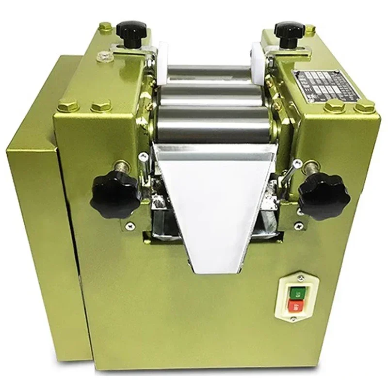 S65 Three Roll Grinding Mill Grinder Roller Machine Alloy steel roller Ink/pigment/food grinding and dispersion
S65 Three Roll Grinding Mill Grinder Roller Machine Alloy steel roller Ink/pigment/food grinding and dispersion