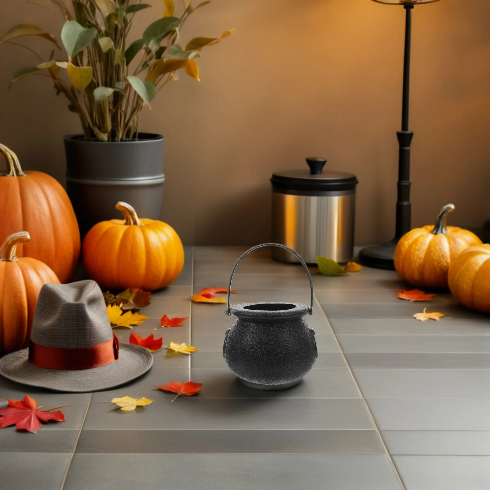 10Pcs Mini Halloween Witch Cauldron Candy Bucket Black Trick Or Treat Candy Holder for Party Treats and Sweets
10Pcs Mini Halloween Witch Cauldron Candy Bucket Black Trick Or Treat Candy Holder for Party Treats and Sweets