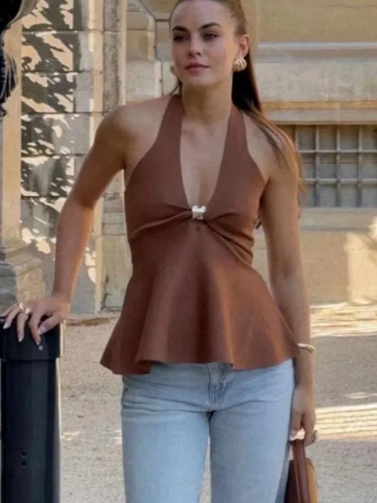 HH женская короткая юбка без рукавов с подвесным воротником и воротником, весенний простой однотонный топ с открытой спиной и золотой пряжкой
HH женская короткая юбка без рукавов с подвесным воротником и воротником, весенний простой однотонный топ с открытой спиной и золотой пряжкой