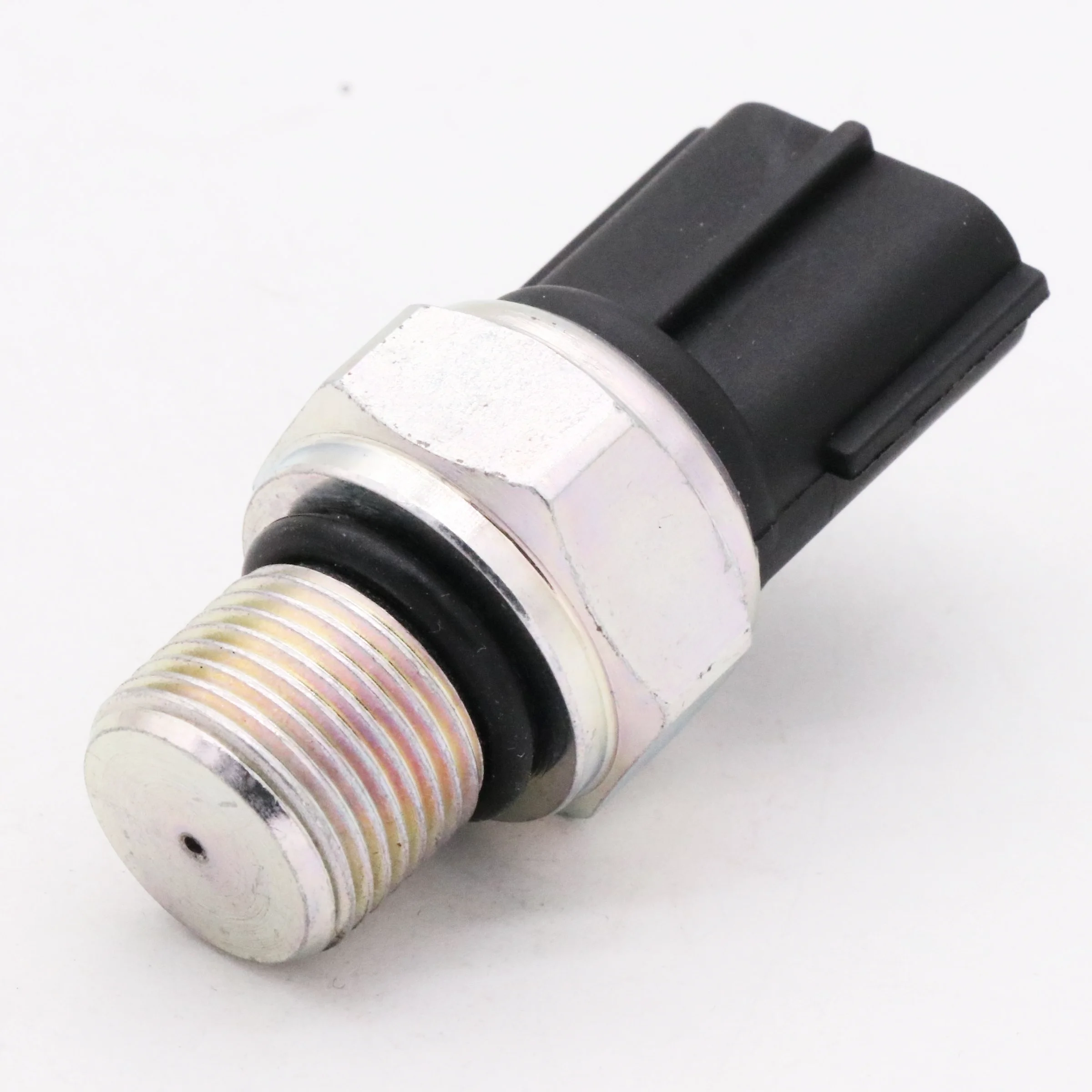 High Quality Excavator Electric Parts SY135C SY215CSY235C Pressure Sensor KM25-E32 KM25E32
High Quality Excavator Electric Parts SY135C SY215CSY235C Pressure Sensor KM25-E32 KM25E32