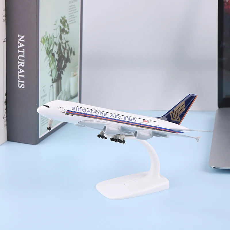 20cm Plane Model Boeing A380 Singapore Airlines Aircraft Alloy Simulation Airplane Model Aircraft For Kids Toys Christmas Gift
20cm Plane Model Boeing A380 Singapore Airlines Aircraft Alloy Simulation Airplane Model Aircraft For Kids Toys Christmas Gift
