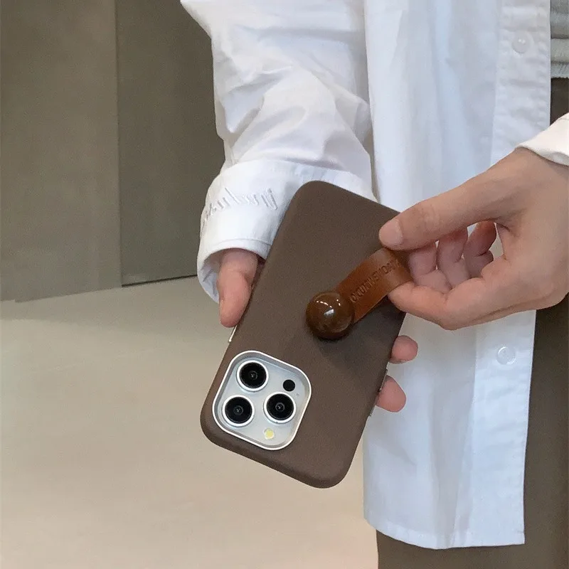 3D Retro Design Cute Lychee Pattern Leather Buckle Ring Phone Cases For IPhone 15 Pro Max 14 13 Pro Shockproof Soft Back Cover
3D Retro Design Cute Lychee Pattern Leather Buckle Ring Phone Cases For IPhone 15 Pro Max 14 13 Pro Shockproof Soft Back Cover