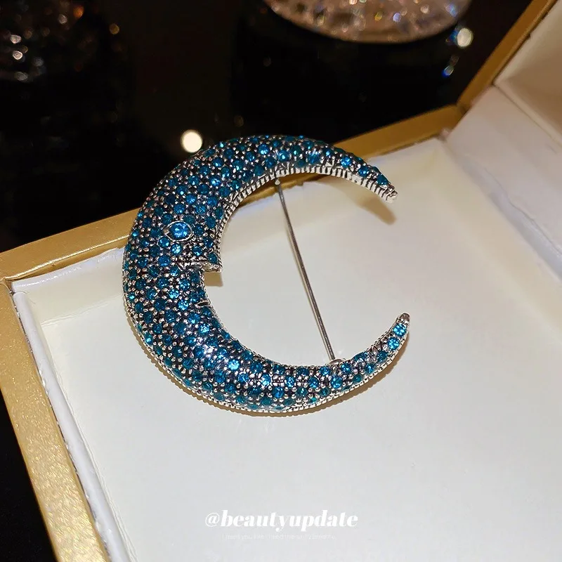 New 2024 Moon Brooch Blue The First Lunar Month Moon Brooches Pins For Men And Women Full Rhinestone Jewelry Pin Accessories
New 2024 Moon Brooch Blue The First Lunar Month Moon Brooches Pins For Men And Women Full Rhinestone Jewelry Pin Accessories