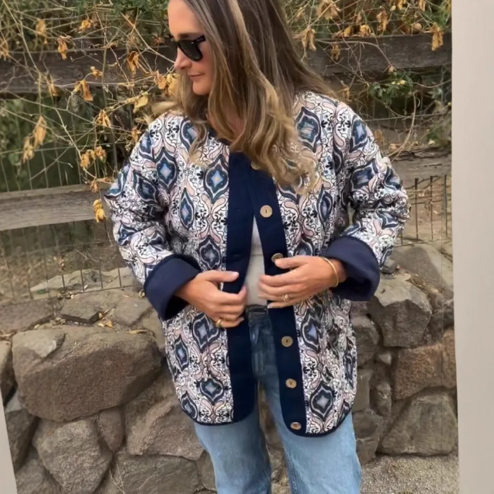 Женская куртка-кардиган с круглым вырезом и принтом, удобная хлопковая легкая хлопковая куртка на весну и осень в европейском и американском стиле
Женская куртка-кардиган с круглым вырезом и принтом, удобная хлопковая легкая хлопковая куртка на весну и осень в европейском и американском стиле