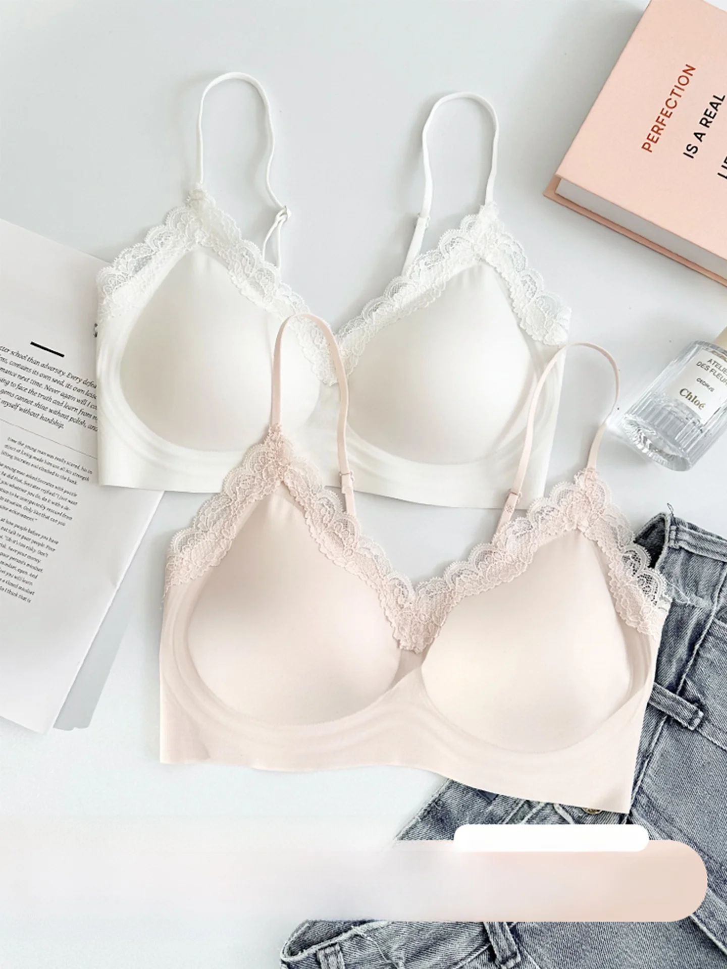 Shufle Fixed Cup Bra with Thin Straps for Teenage Girls Gather Small Breasts Make It Look Bigger No Underwire Eliminates Side...
Shufle Fixed Cup Bra with Thin Straps for Teenage Girls Gather Small Breasts Make It Look Bigger No Underwire Eliminates Side...