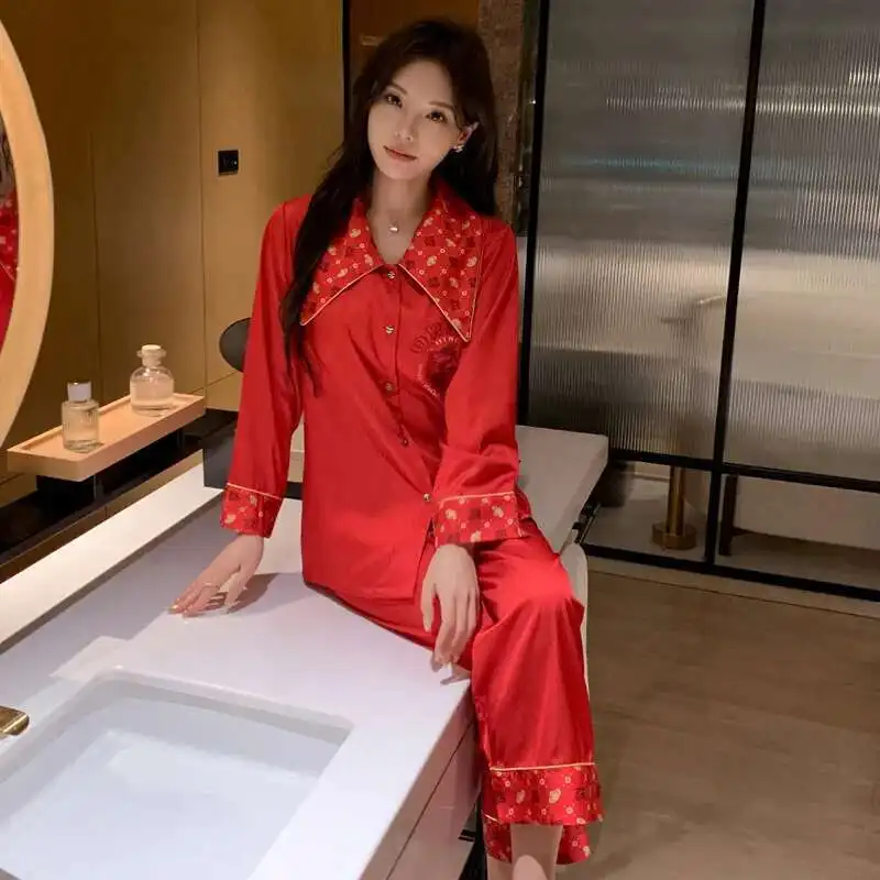 Temperament Ice Silk Cool Pajamas Women Summer Long Sleeve Thin Noble Sweet Spring Sweet High-grade Ice Silk Satin Pyjamas Sets
Temperament Ice Silk Cool Pajamas Women Summer Long Sleeve Thin Noble Sweet Spring Sweet High-grade Ice Silk Satin Pyjamas Sets