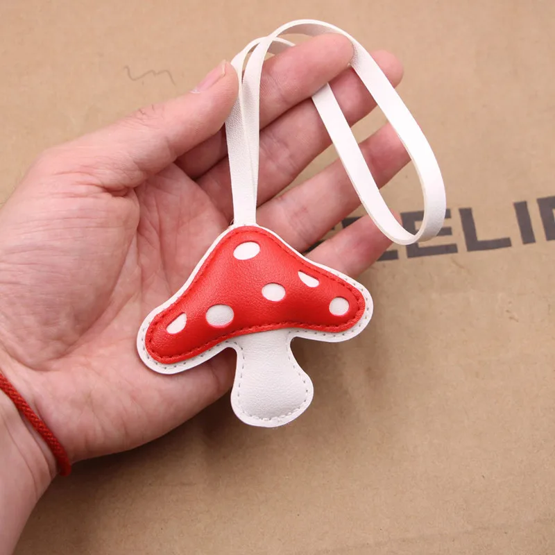 Cute Mushroom PU leather Key Chains Girls Schoolbag Pendant Women Bag Charm Ornaments Car Keyring Gift
Cute Mushroom PU leather Key Chains Girls Schoolbag Pendant Women Bag Charm Ornaments Car Keyring Gift