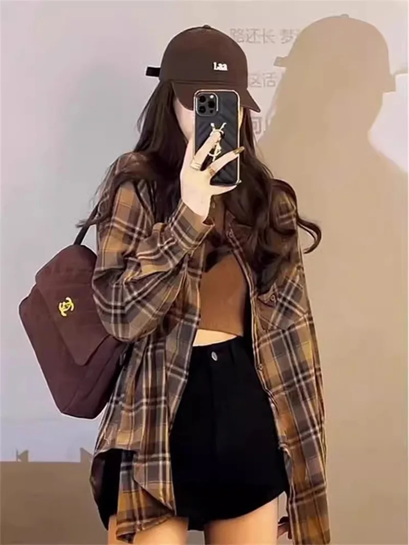 American Retro Plaid Shirt for Women's Spring and Autumn 2024 New Design Sense Niche Small Stature Sun Protection Jacket top for
American Retro Plaid Shirt for Women's Spring and Autumn 2024 New Design Sense Niche Small Stature Sun Protection Jacket top for