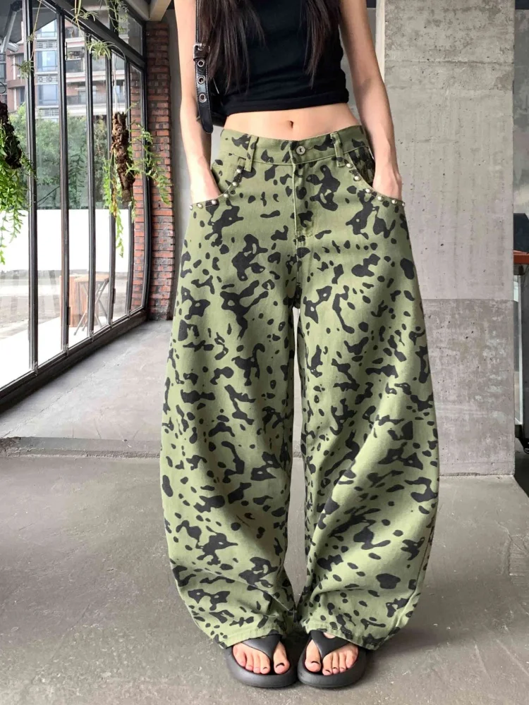 2026 American Retro Y2K Style Camouflage Baggy Women's Casual Jeans Pants For Woman Clothes Wide Leg Summer Cotton Long Trousers
2026 American Retro Y2K Style Camouflage Baggy Women's Casual Jeans Pants For Woman Clothes Wide Leg Summer Cotton Long Trousers